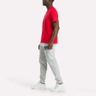 Herren-T-Shirt mit großem Logo und Rundhalsausschnitt