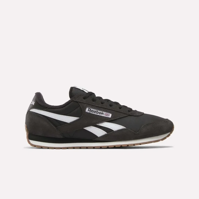 Klassische AZ-Schuhe