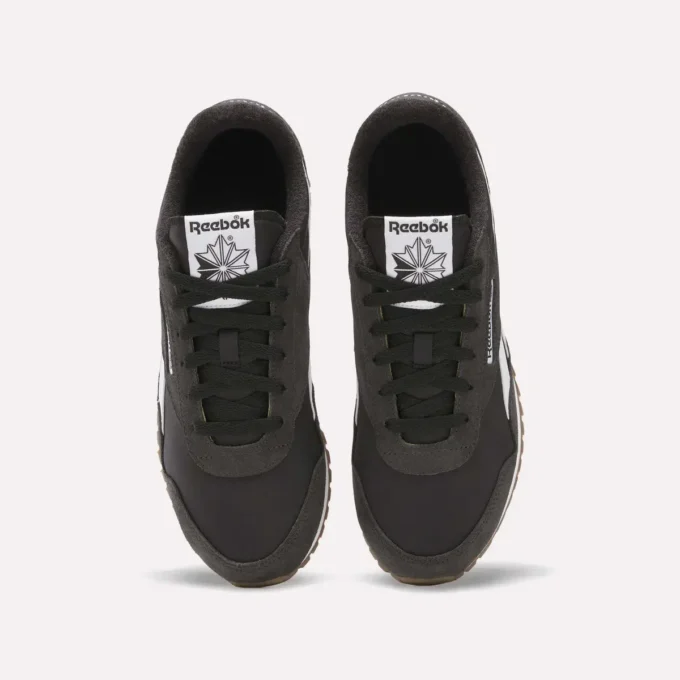 Klassische AZ-Schuhe