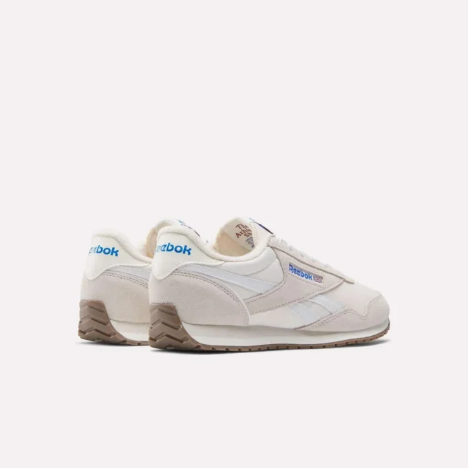 Klassische AZ-Schuhe