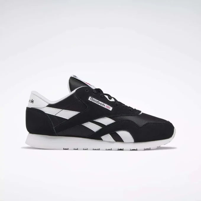 Klassische Nylon-Schuhe für Damen