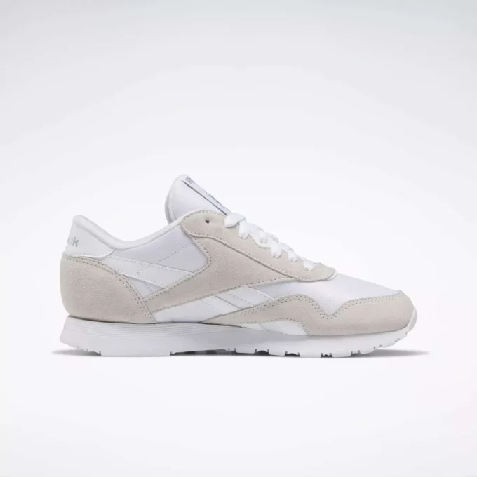 Klassische Nylon-Schuhe für Damen