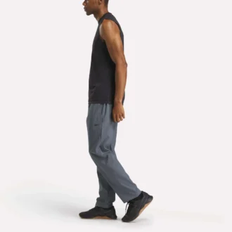 Training Essentials Woven Unlined Pants für Herren