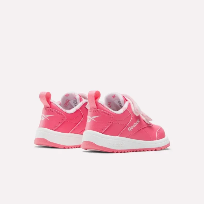 Weebok Clasp Low 2 Schuhe für Kinder – Babys und Kleinkinder Weebok Clasp Low 2 Schuhe für Kinder – Babys und Kleinkinder